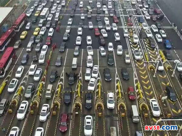 房車上的廁所真的有用嗎？