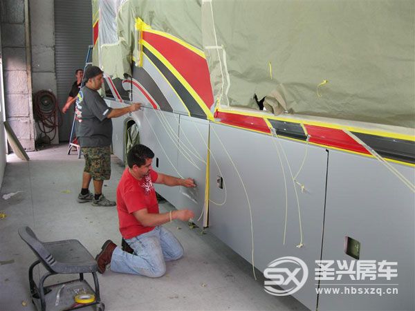 玻璃鋼房車的外殼保養(yǎng)小攻略 延長你的房車壽命