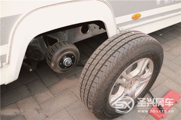 房車輪胎的養(yǎng)護