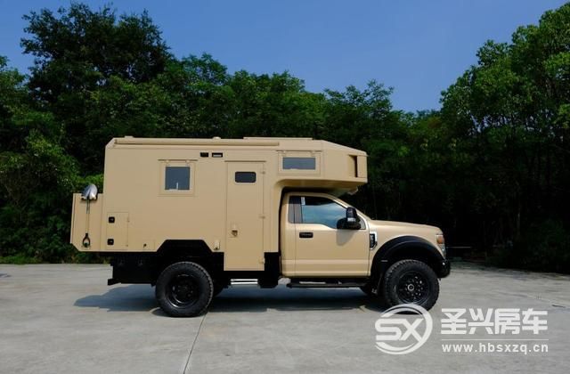 銳野阿莫迪羅房車銳行者2022款，新款越野房車彰顯硬漢風(fēng)格！-2.jpg