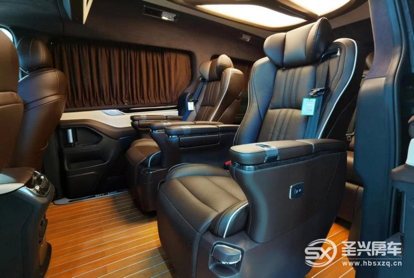 上汽大通MAXUSG20金騎士高頂商務(wù)車新勢力，騎士出征，金路恒通！784e8065a39099139f251026ad9996a7